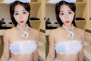 小洛宝-蝴蝶结小美女被男友爆操！