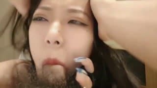 【淫荡骚货】受不了，爸爸操我，