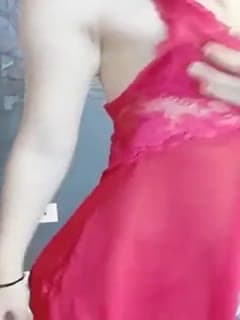 女神级主播热度雅尼深V红色睡裙极品诱惑